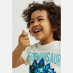 تی شرت آستین کوتاه پسرانه سی اند ای مدل دایناسور پولکی