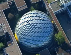 کتابخانه دانشگاه آزاد برلین ( مغز برلین )