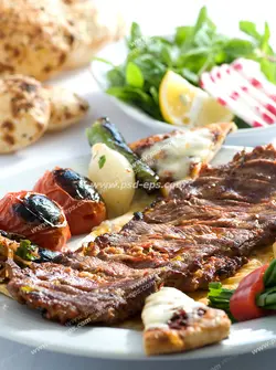 عکس با کیفیت تبلیغاتی کباب برگ لذیذ