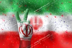 عکس با کیفیت تبلیغاتی دست با طرح پرچم ایران و نشان دادن علامت پیروزی