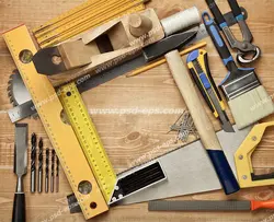 عکس با کیفیت تبلیغاتی ابزار آلات نجاری که تشکیک یک کادر مربعی کوچک در وسط تصویر داده اند