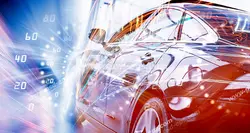 عکس با کیفیت تبلیغاتی خودرو لوکس و زیبا و کیلومتر شمار محو شده در تصویر