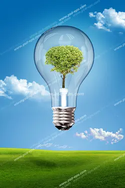 عکس با کیفیت نمادین صرفه جویی در مصرف برق با تصویر درختی درون لامپ رشته ای در آسمان دشت