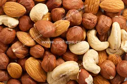 عکس با کیفیت آجیل مغز و آجیل سه مغز بادام ، فندق و بادام هندی مناسب آجیل فروشی