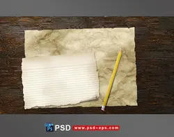 طرح لایه باز تکه کاغذ قدیمی یا ابر و باد و کاغذ خط دار جدا شده از دفتر و مداد بر روی میز چوبی