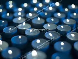 عکس با کیفیت نمای نزدیک از شمع های آبی رنگ فانتزی و معطر وارمر