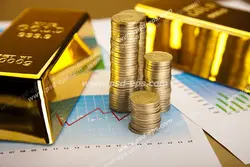 عکس با کیفیت شمش های طلا به همراه سکه های طلای چیده شده بر روی هم و آمار بورس و قیمت سکه و طلا