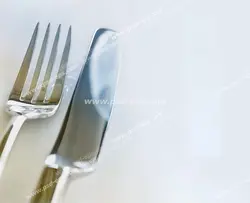 عکس با کیفیت کارد و چنگال با زمینه سفید