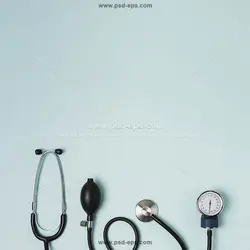 عکس با کیفیت ابزارهای پزشکی استتوسکوپ و فشارسنج جهت معاینه بیمار