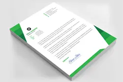 سربرگ اداری لایه باز با طرح مثلثی در گوشه های برگه در سه رنگ زرد ، سبز و آبی در چهار فرمت psd , ai ، doc ، pdf مناسب برای ادارات و شرکت ها