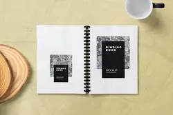 موکاپ کتاب صحافی شانه پلاستیکی A4