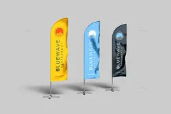 موکاپ پرچم ساحلی بادبانی