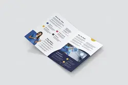 طرح بروشور خدمات درمانی و پزشکی دو لت لایه باز