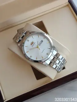 ساعت مردانه مارک orient تقویم دار و روز شمار به همراه قفل ضامن دار کد ۱۹۱۵۲۸۵