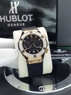 ساعت زنانه هابلوت سه موتور فعال دور نگین موتور ژاپن رند رابر کیفیت عالی رنگ ثابت در رنگ بندی متنوع کد 1917305