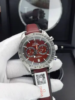 ساعت امگا اسپید مستر سه موتور فعال کرنوگراف ساخت کشور ژاپن بند چرمی جیر با کیفیت A+++ شرکتی بدنه استیل رنگ ثابت کد 1918124