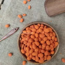 بادام زمینی روکشدار فلفل