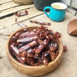 شکلات کانفت