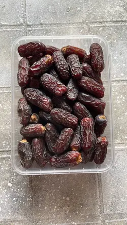 پکیج 700 خرما خشک