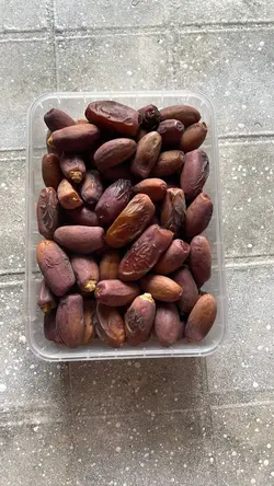 پکیج 700 خرما خشک