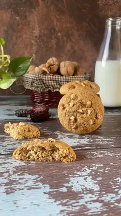 کوکی خرمایی گردویی