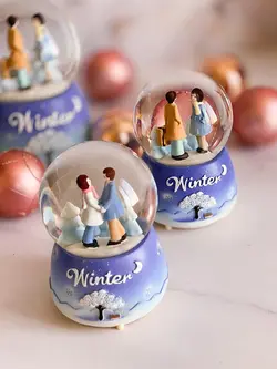 گوی موزیکال دختر و پسر زمستونی