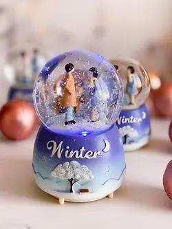 گوی موزیکال دختر و پسر زمستونی