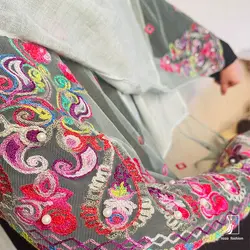 شال نخی لبه گیپور مروارید دوزی