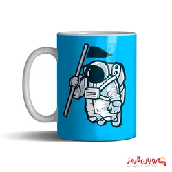 ماگ 150 فضانورد شناور با پرچم