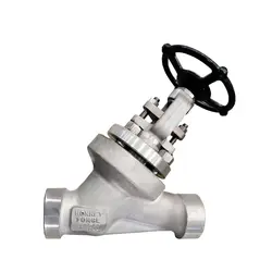 گلاب ولو بانی فورج - سالار صنعت نیواد