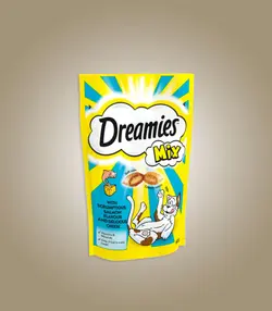 اسنک تشویقی گربه دریمیز سالمون و پنیر Dreamies Mix