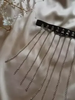 کمربند زنجیردار