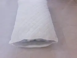 بالش توپی المنتی
