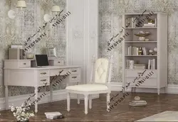 کتابخانه و میزتحریر