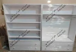 کتابخانه و میزتحریر