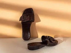 دمپایی زنانه کروکودیل – قهوه ای مادام کوکو