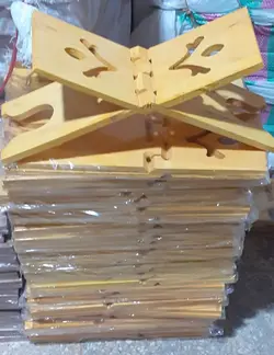 رحل قرآن چوبی با کیفیت(طرح لاله)