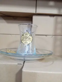 استکان همراه با نعلبکی