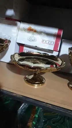 شیرینی خوری