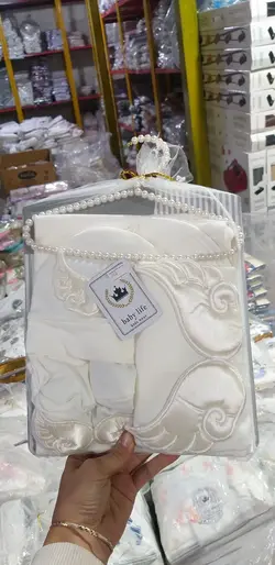 سرویس بیمارستانی بال فرشته کرم