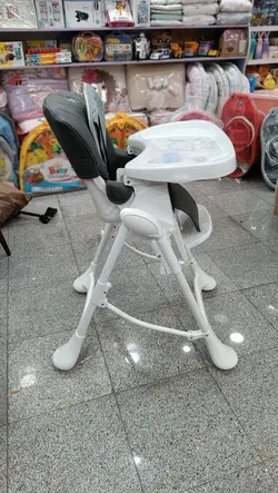 صندلی غذاخوری zooye ساده