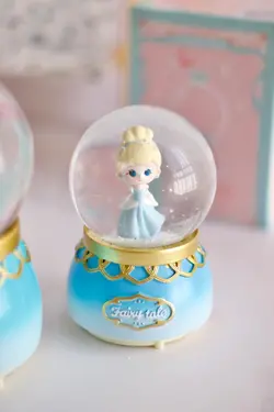 گوی موزیکال و پمپی دیزنی طرح سیندرلا