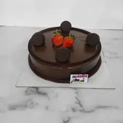 کیک نوتلا بزرگ