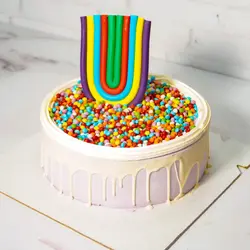 کیک رنگین کمان متوسط