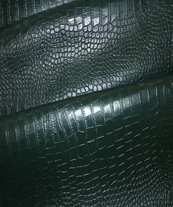 ماکرو روکو گاوی سبز یشمی