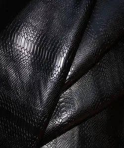 پیتون گاوی مشکی