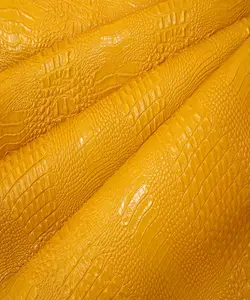 ماکرو کروکودیل بزی زرد