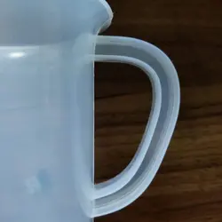 بشر پلاستیکی دسته دار 2 لیتری