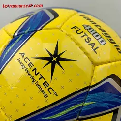 توپ فوتسال تنبل مولتن ونتاجیو 4800 مخصوص سالن فوتسال