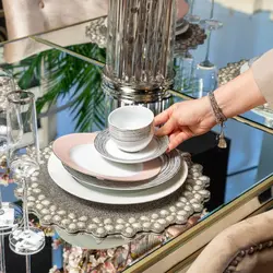 بشقاب سوپ خوری مدل LINES رنگ نقره ای/سفید اندازه d23cm کد 652594s